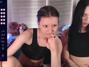 Chaturbate Free Live Porn of sky9669