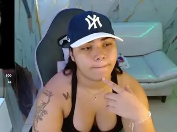 Chaturbate Best live sex cam show of valeri_harpers4