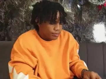 Chaturbate Free Porn Cam of axel_silva3