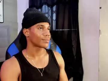 Chaturbate Free Porn Cam of axel_silva3