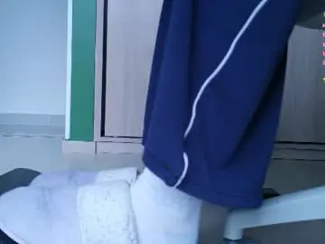 Chaturbate Watch Live Sex Cams of feetbeth26