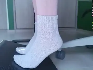 Chaturbate Watch Live Sex Cams of feetbeth26