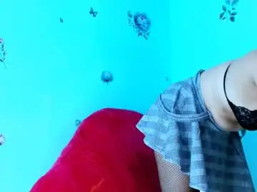 Chaturbate Live Sex Cam of scarlet18noir