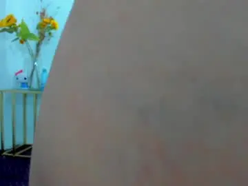 Chaturbate Live Sex Cam of aisharouhi