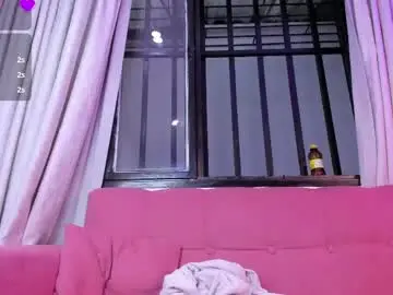 Chaturbate Free Porn Cam of alondrasoomer