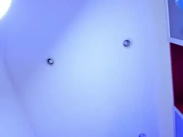 Chaturbate Watch Live Sex Cams of alondrasoomer