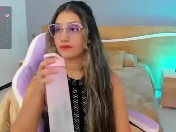 Chaturbate Watch Live Sex Cams of aniie_princess_18