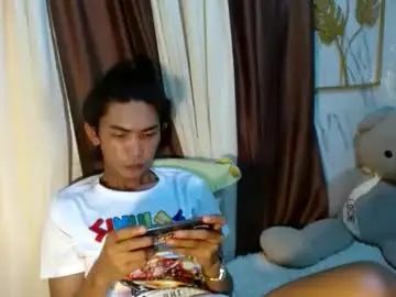 Chaturbate Sex Cam of asianhotbigcock