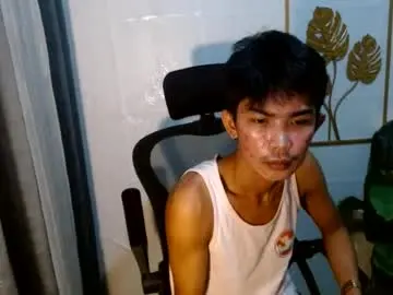 Chaturbate Live Sex Cam of asianhotbigcock