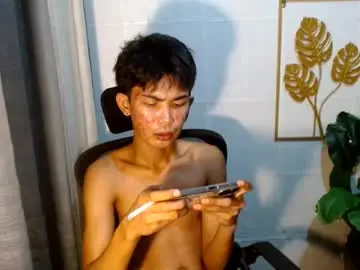 Chaturbate Sex Cam of asianhotbigcock