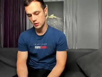 Chaturbate Live Sex Cam of brandonnorriss