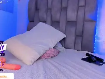 Chaturbate Free Live Porn of camilawhite_