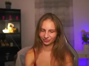 Chaturbate Live Sex Cam of emmie_murray