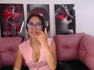 Chaturbate Watch Live Sex Cams of miahotcs