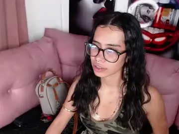 Chaturbate Free Porn Cam of miahotcs