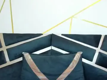 Chaturbate Live Sex Cam of thiagos19