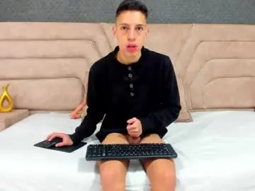 Chaturbate Free Porn Cam of thiagos19