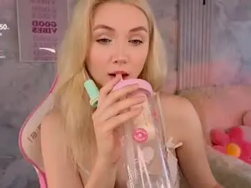 Chaturbate Nude Webcam of cutie_angels