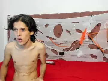 Chaturbate Watch Live Sex Cams of dady_show69