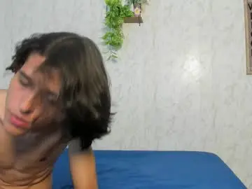 Chaturbate Free Live Porn of dady_show69