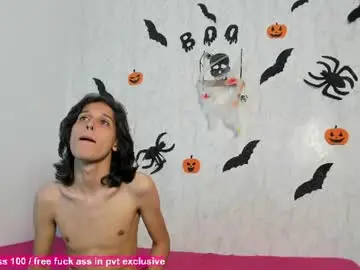 Chaturbate Private Sex Chat of dady_show69