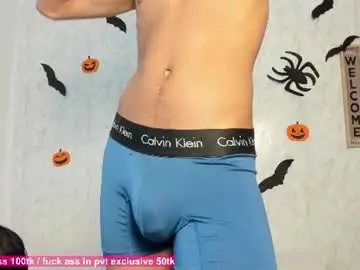 Chaturbate Watch Live Sex Cams of dady_show69