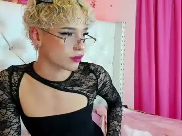 Chaturbate Live Porn of valentinee_xo