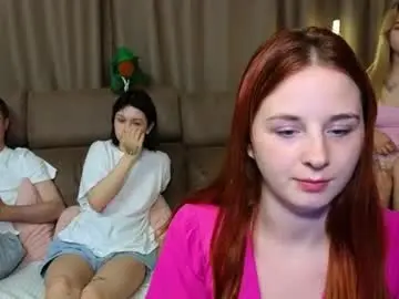 Chaturbate Live Sex of _capybara0_0