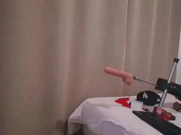 Chaturbate Nude Webcam of emmi_11