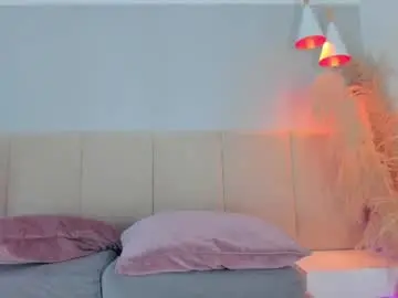 Chaturbate Best live sex cam show of emmiily_z