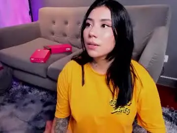Chaturbate Adult Video Chat of emywilliams25