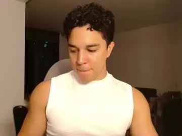 Chaturbate Live Sex Cam of scott_brasher1