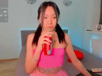 Chaturbate Live Sex Cam of misa_abg