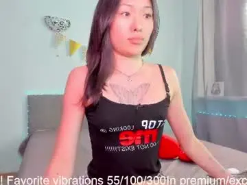 Chaturbate Live Sex Cam of misa_abg