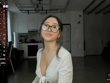 Chaturbate Adult Webcams of seeeyoumin