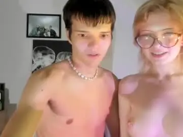 Chaturbate Nude Webcam of annalucasshow