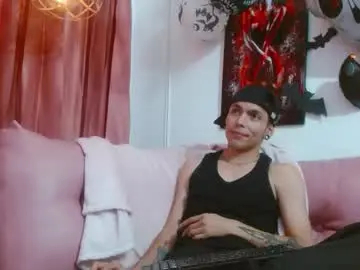 Chaturbate Adult Video Chat of criiscs