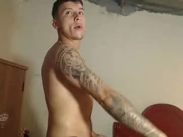 Chaturbate Watch Live Sex Cams of daylon_brown_