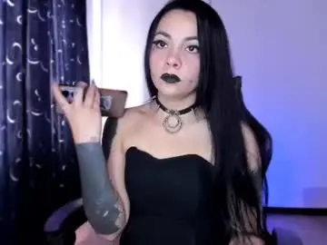 Chaturbate Live Sex Cam of emilyrymer