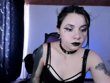 Chaturbate Free Porn Cam of emilyrymer