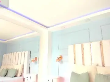 Chaturbate Live Sex Cam of gabi_bunny