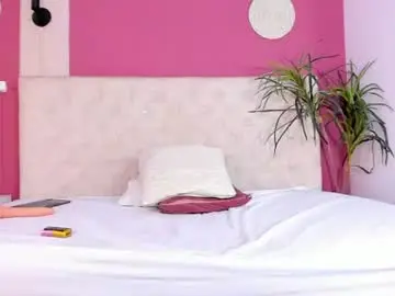 Chaturbate Free Live Porn of miahchubby