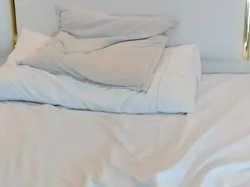 Chaturbate Live Sex Cam of naughtyrose_vc