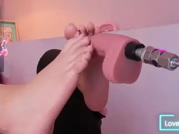 Chaturbate Adult Video Chat of violeth_hill