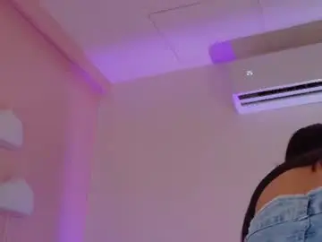 Chaturbate Sex Chat of anavicc__