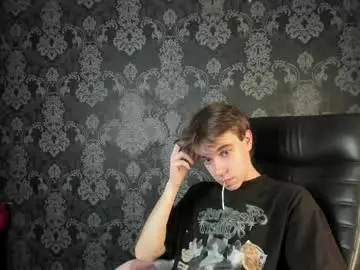 Chaturbate Live Sex Cam of davebevy