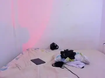 Chaturbate Live Sex Cam of grayceclark1