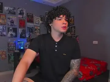 Chaturbate Free Porn Cam of ian_versace