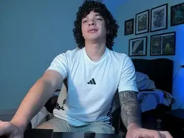 Chaturbate Live Porn of ian_versace
