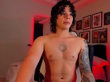 Chaturbate Free Live Porn of ian_versace